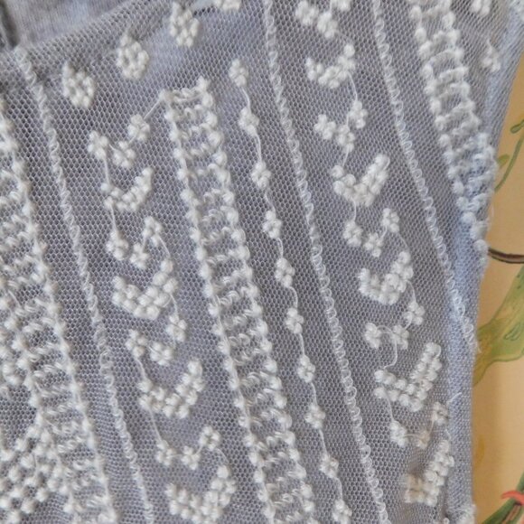 🦅 American Eagle Lace Gray Asymetrical Tank Top - Picture 10 of 11